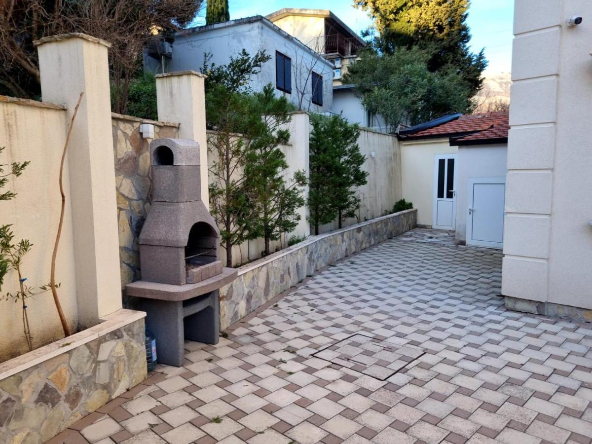 Greenhill-1 Sutomore Apartm Экстерьер фото