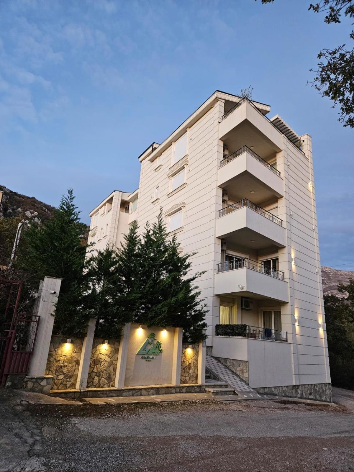 Greenhill-1 Sutomore Apartm Экстерьер фото