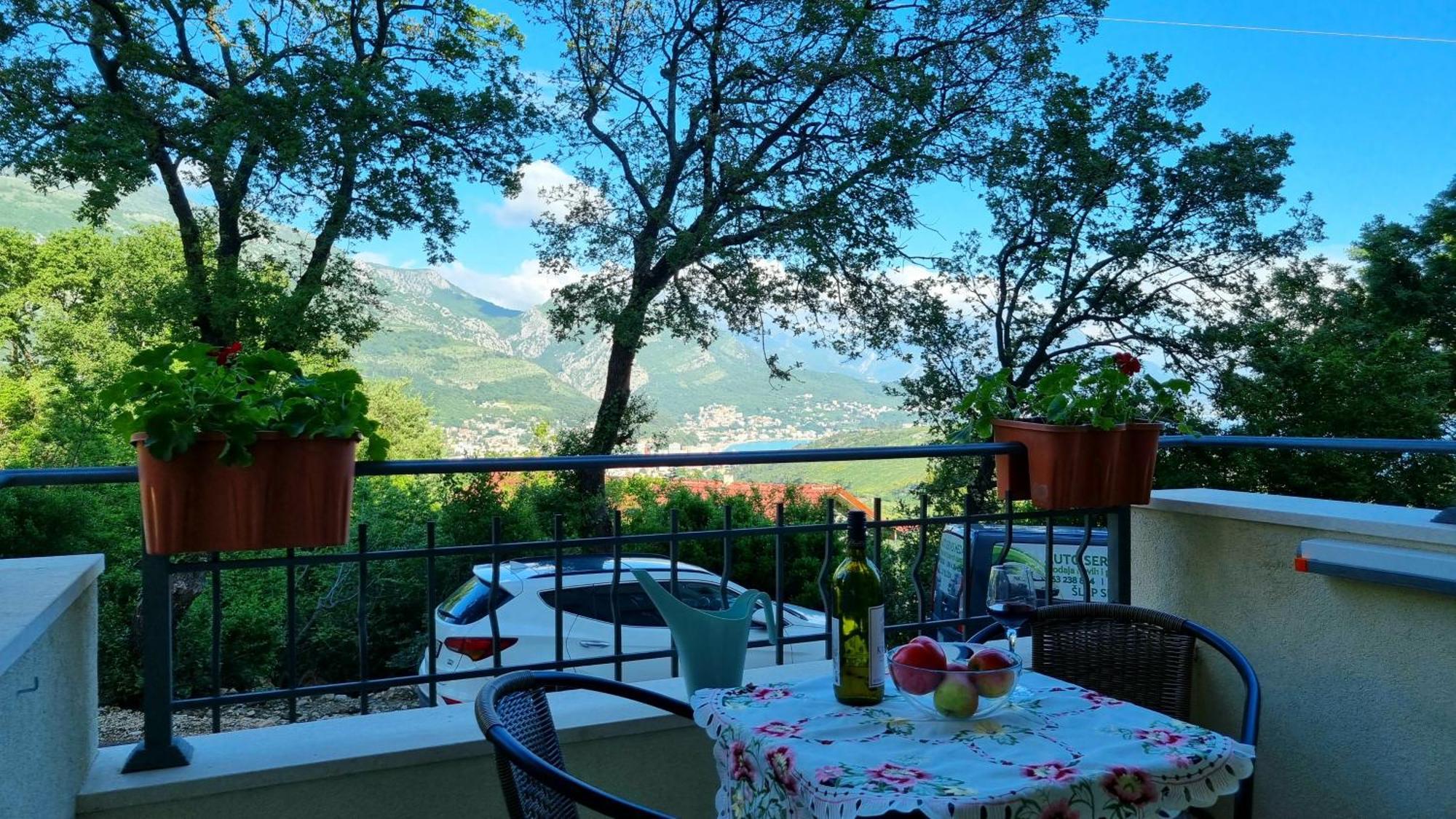 Greenhill-1 Sutomore Apartm Экстерьер фото